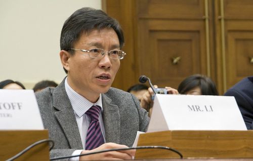 G. Li Hai, bivši kadrovski odvjetnik za Kinesko Ministarstvo vanjskih poslova, progonjen zbog prakticiranja Falun Gonga.